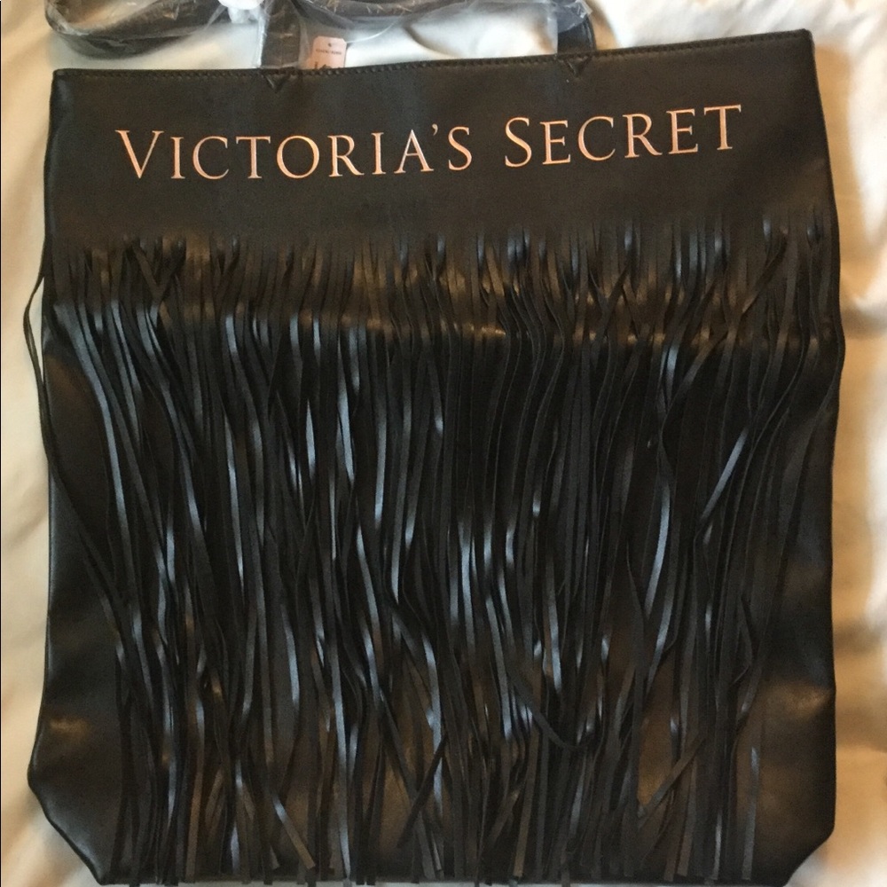 NWT Victoria’s Secret fringe bag